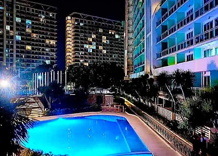 Hotel Azure Staycation Pool View Manila