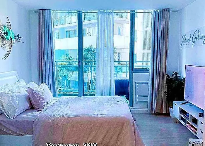 Azure Staycation Pool View 4*